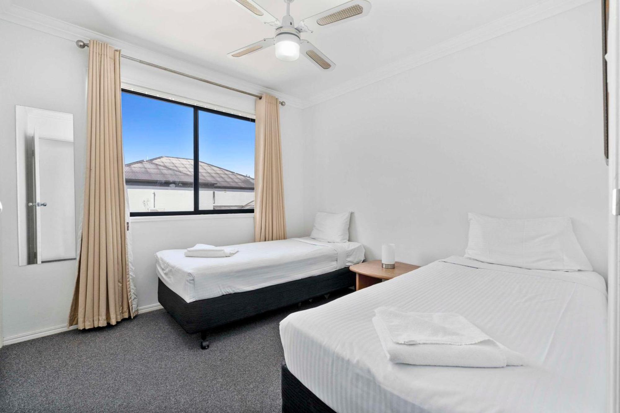 Econo Lodge Waterford Loganlea Esterno foto